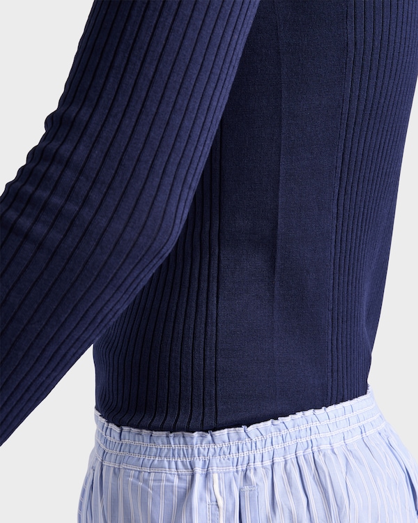 Gerippter Rundhalspullover aus Baumwolle Gerippter Rundhalspullover aus Baumwolle