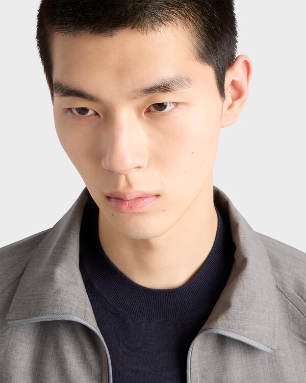 Short-sleeved cashmere and silk sweater Short-sleeved cashmere and silk sweater