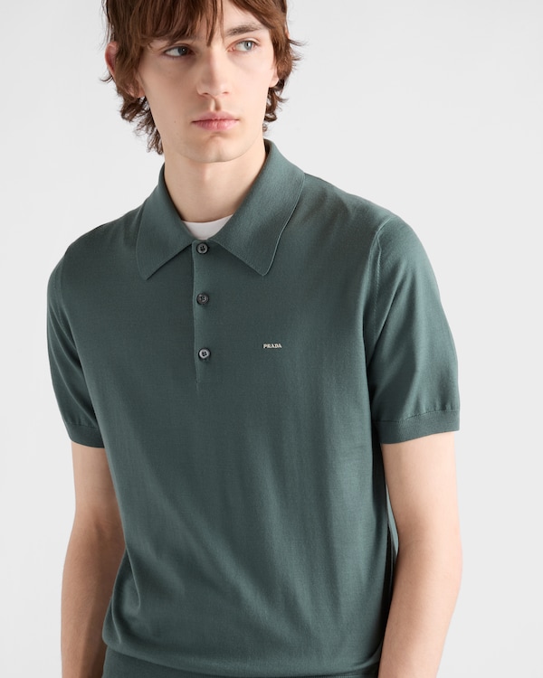 Polo en laine extra fine - Vert Sauge Polo en laine extra fine - Vert Sauge