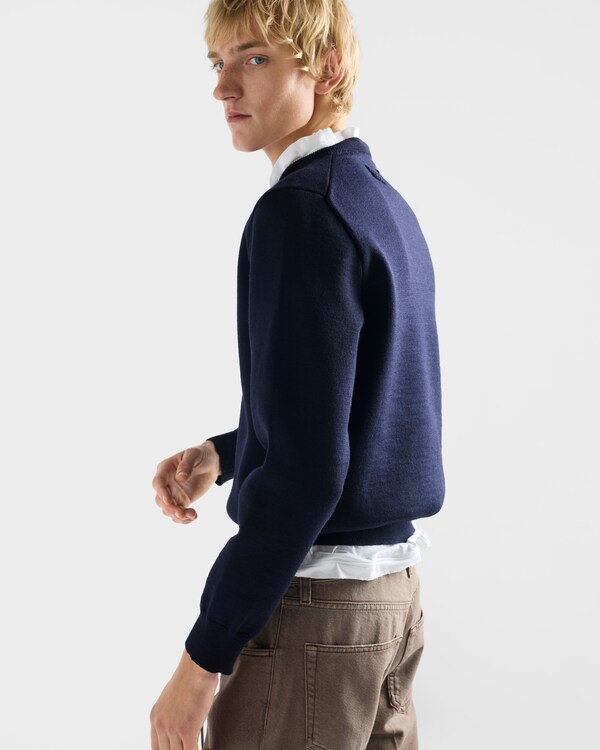 كنزة من الصوف بياقة دائرية - أزرق كنزة من الصوف بياقة دائرية - أزرق