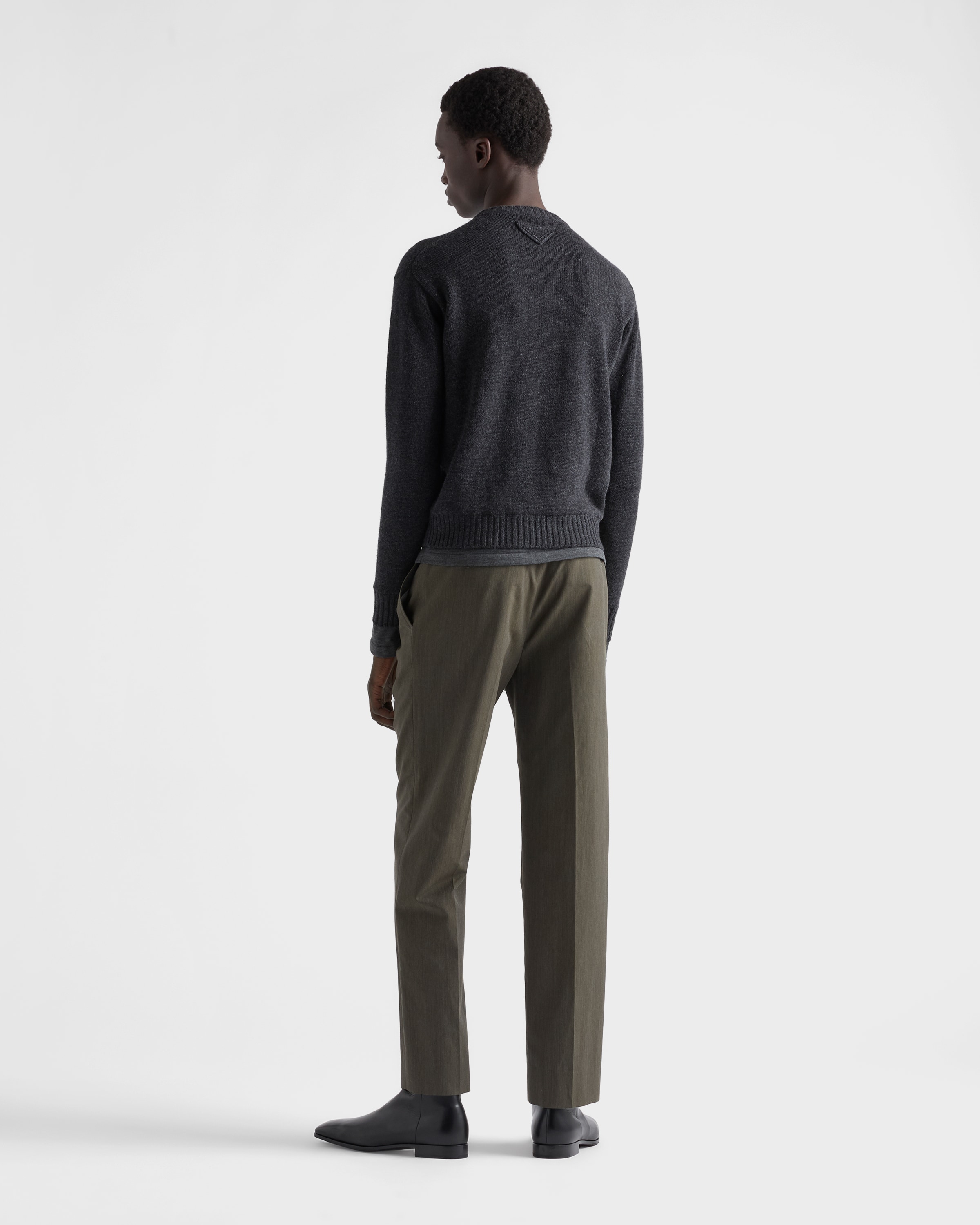 ダークグレー カシミヤ クルーネック セーター | PRADA