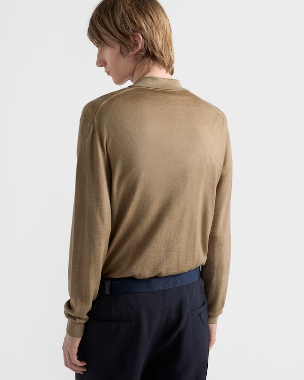 Polo de lana y seda. - Arcilla Polo de lana y seda. - Arcilla