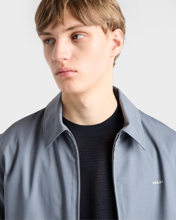 كنزة بياقة دائرية من القطن والحرير - أزرق كنزة بياقة دائرية من القطن والحرير - أزرق