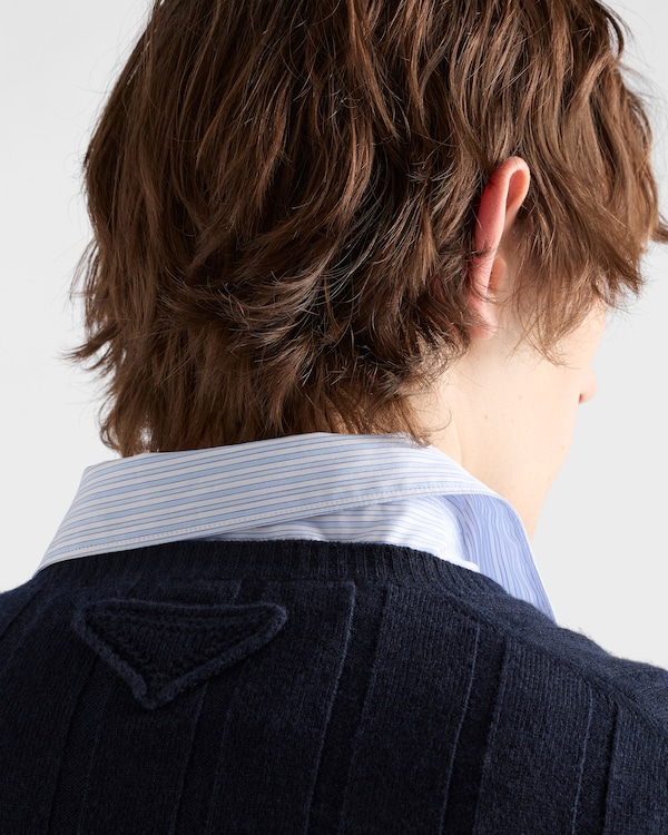 Pull à col V en cachemire - Bleu Pull à col V en cachemire - Bleu