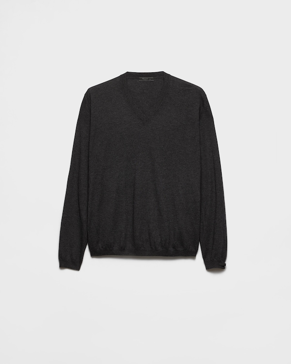 Pullover aus Seide und Kaschmir mit V-Ausschnitt - Anthrazitgrau Pullover aus Seide und Kaschmir mit V-Ausschnitt - Anthrazitgrau