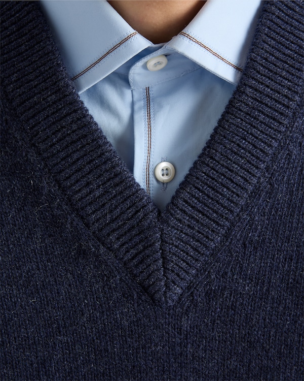 Pull à col V en Re-Cashmere - Bleu Indigo Pull à col V en Re-Cashmere - Bleu Indigo