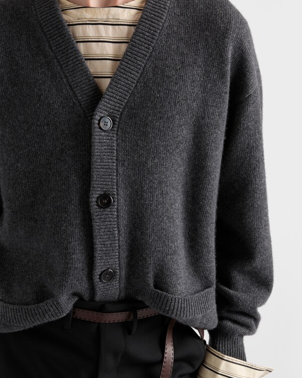 Re-Cashmere cardigan - Slate Gray Re-Cashmere cardigan - Slate Gray