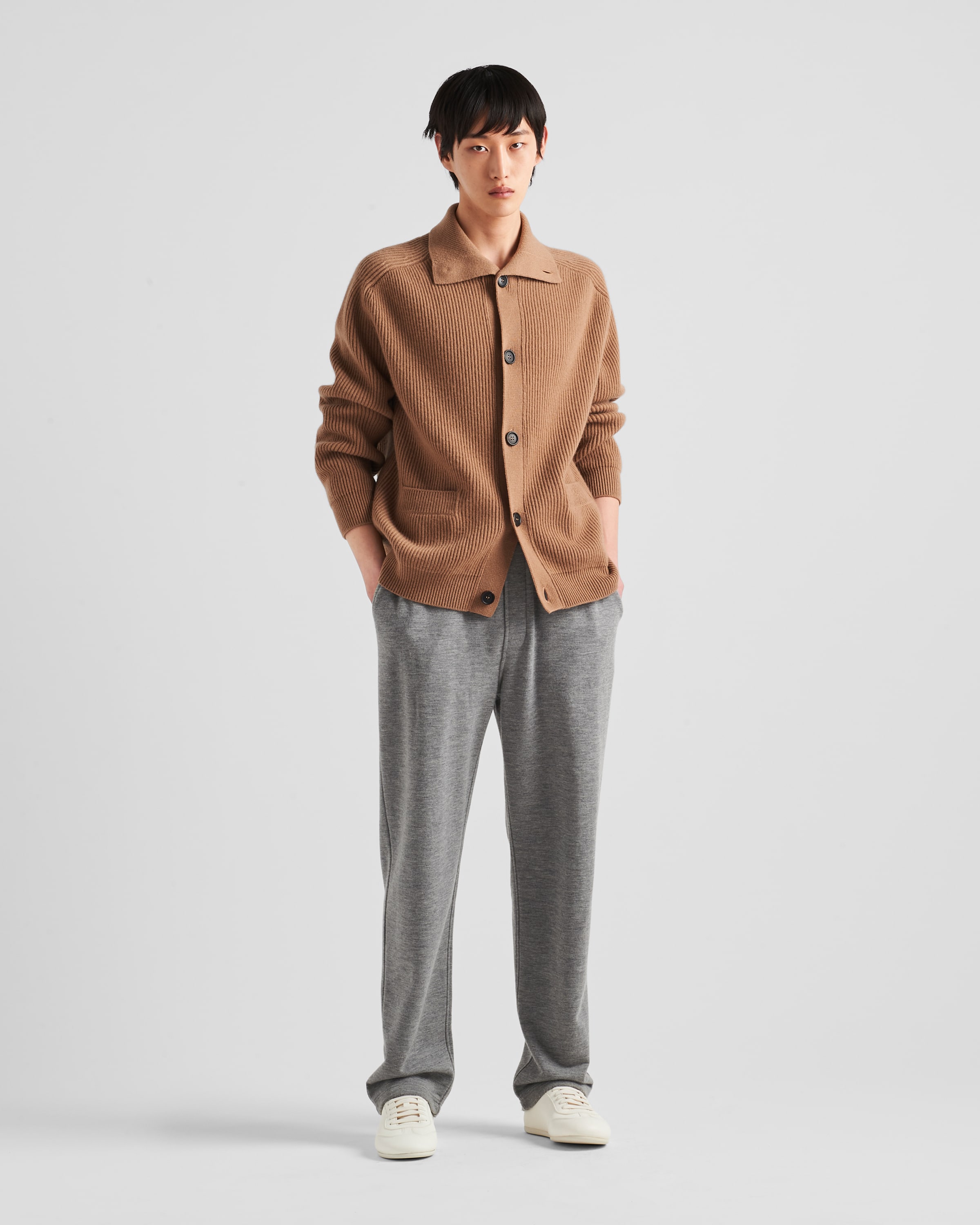 トップスその他 Prada Camel-coloured cardigan in cashmere Camel Brown Cashmere cardigan | PRADA