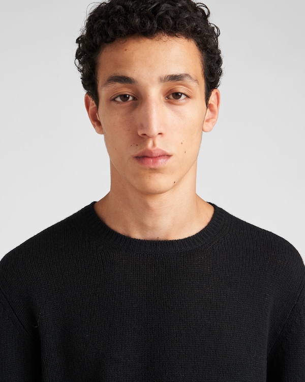 Cashmere Crew-Neck Sweater Cashmere Crew-Neck Sweater