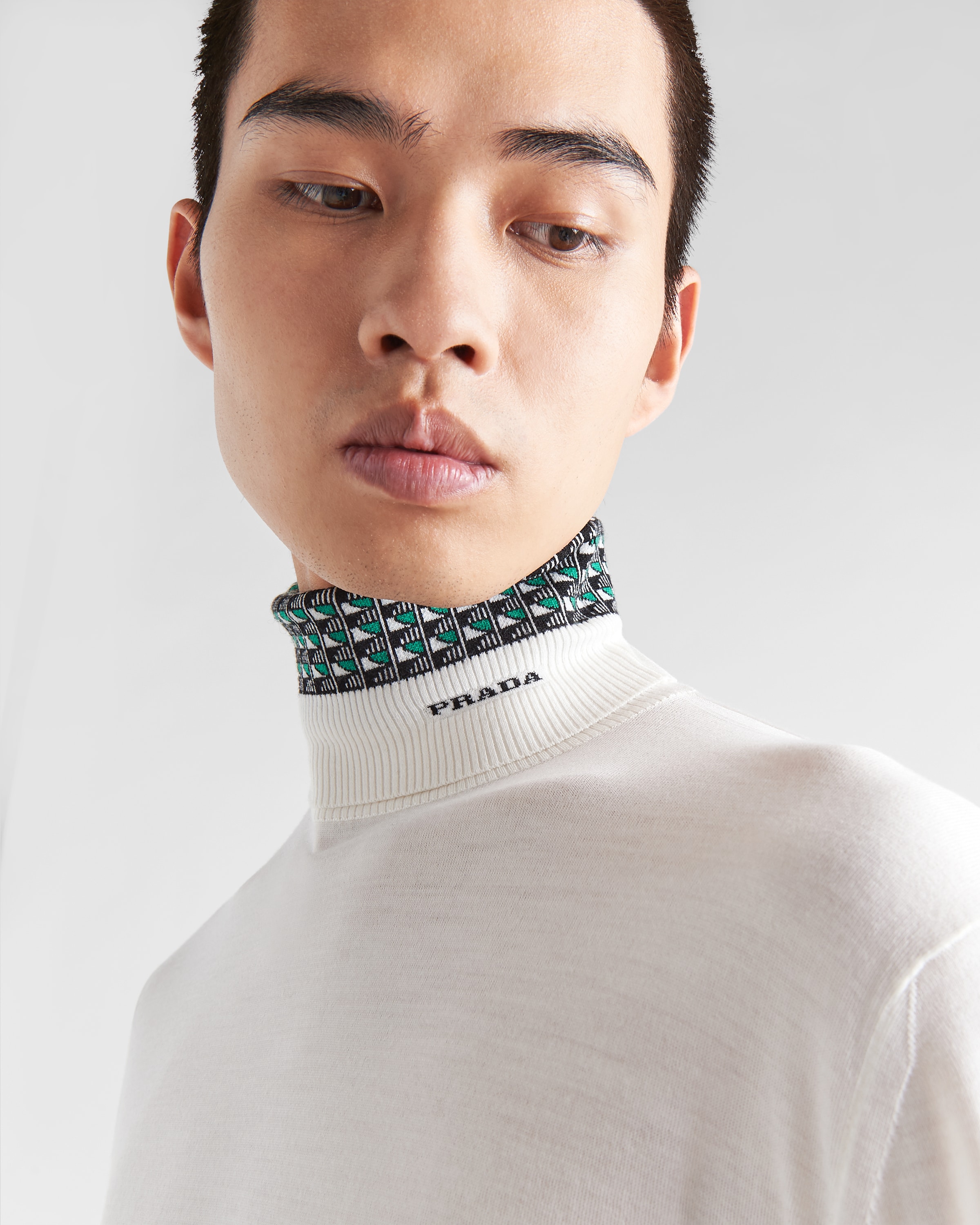 Prada Superfine wool turtleneck 4