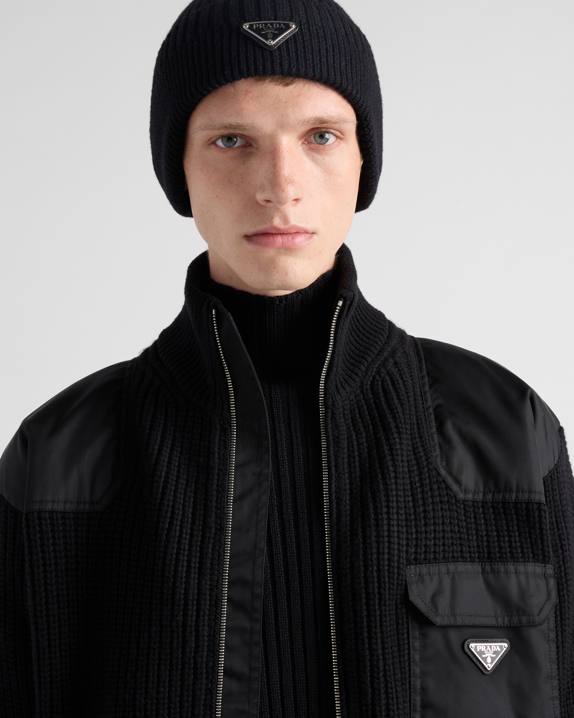 ブラック ウール モックタートルネックセーター | PRADA