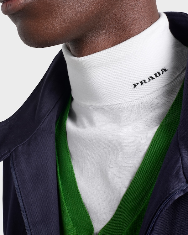 코튼 터틀넥 스웨터 - 화이트 코튼 터틀넥 스웨터 - 화이트