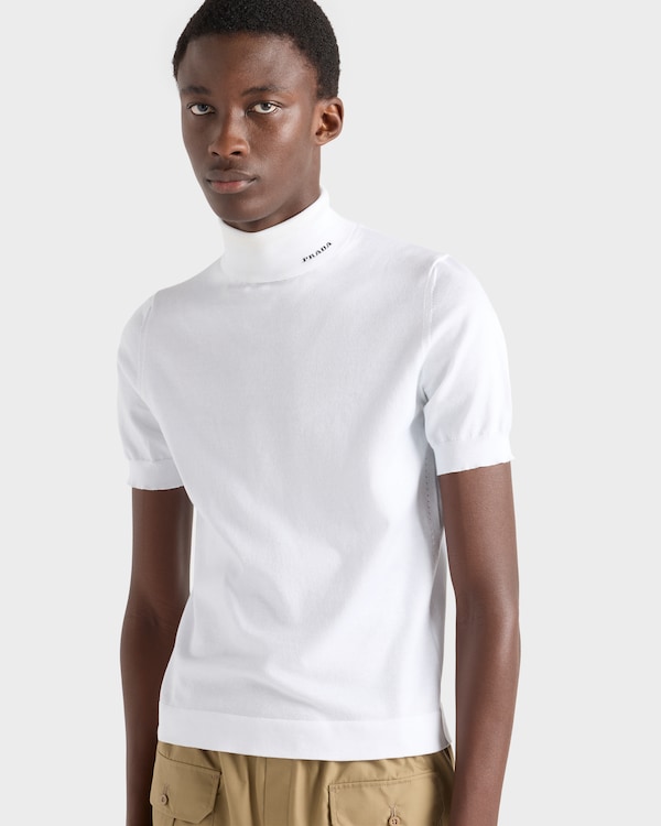 코튼 터틀넥 스웨터 - 화이트 코튼 터틀넥 스웨터 - 화이트