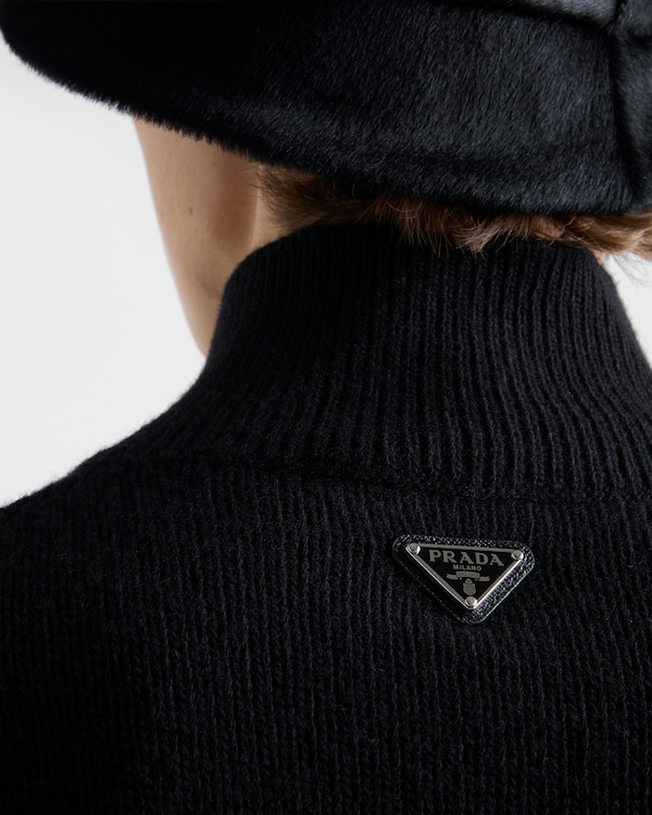 Wool and cashmere sweater - Black Wool and cashmere sweater - Black
