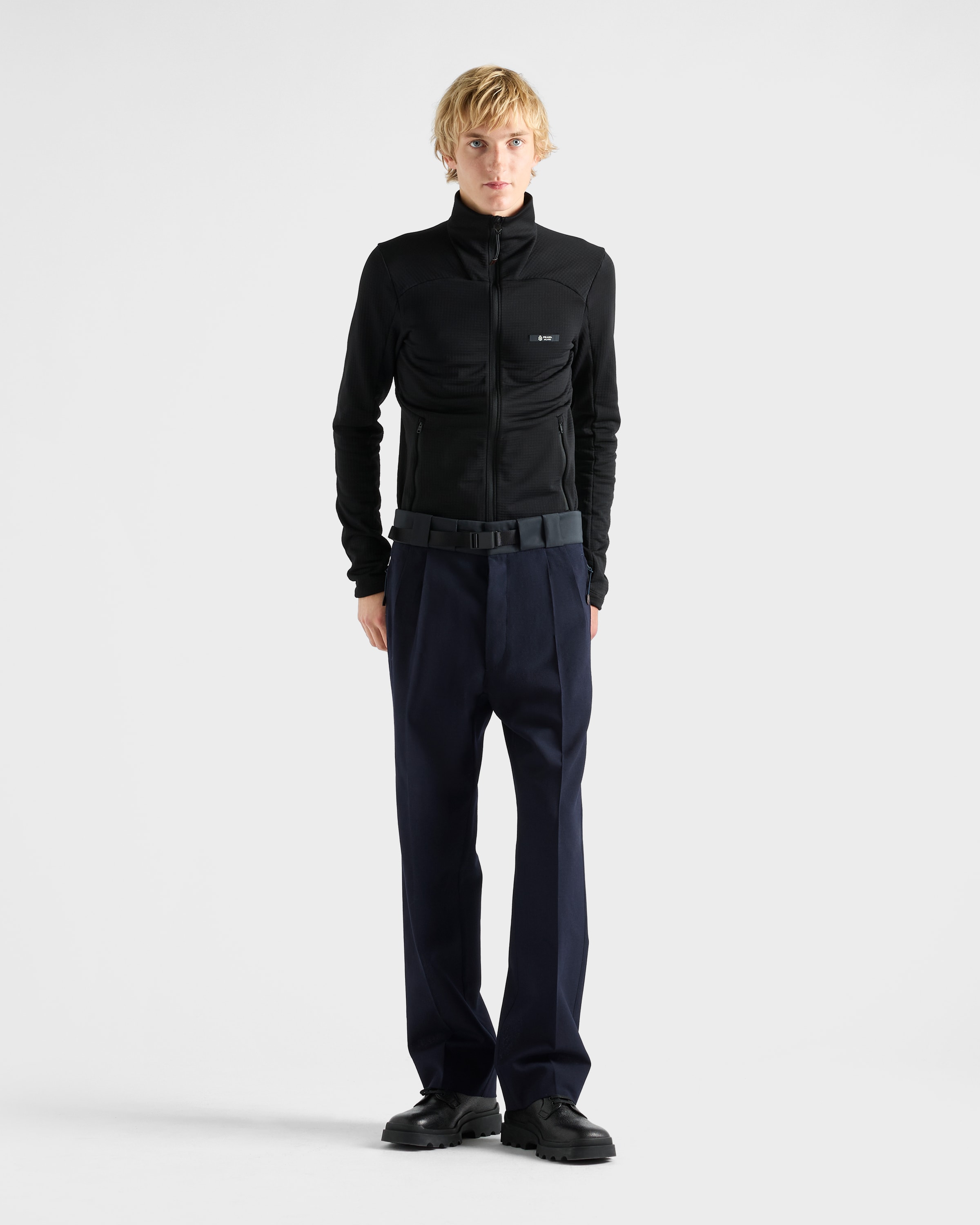 Wool pants with technical details