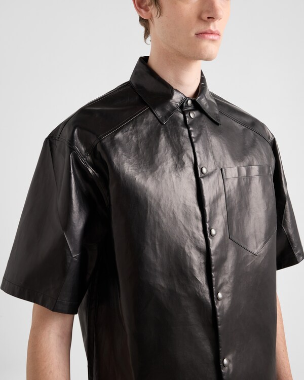 Chemise en cuir nappa et tissu Chemise en cuir nappa et tissu