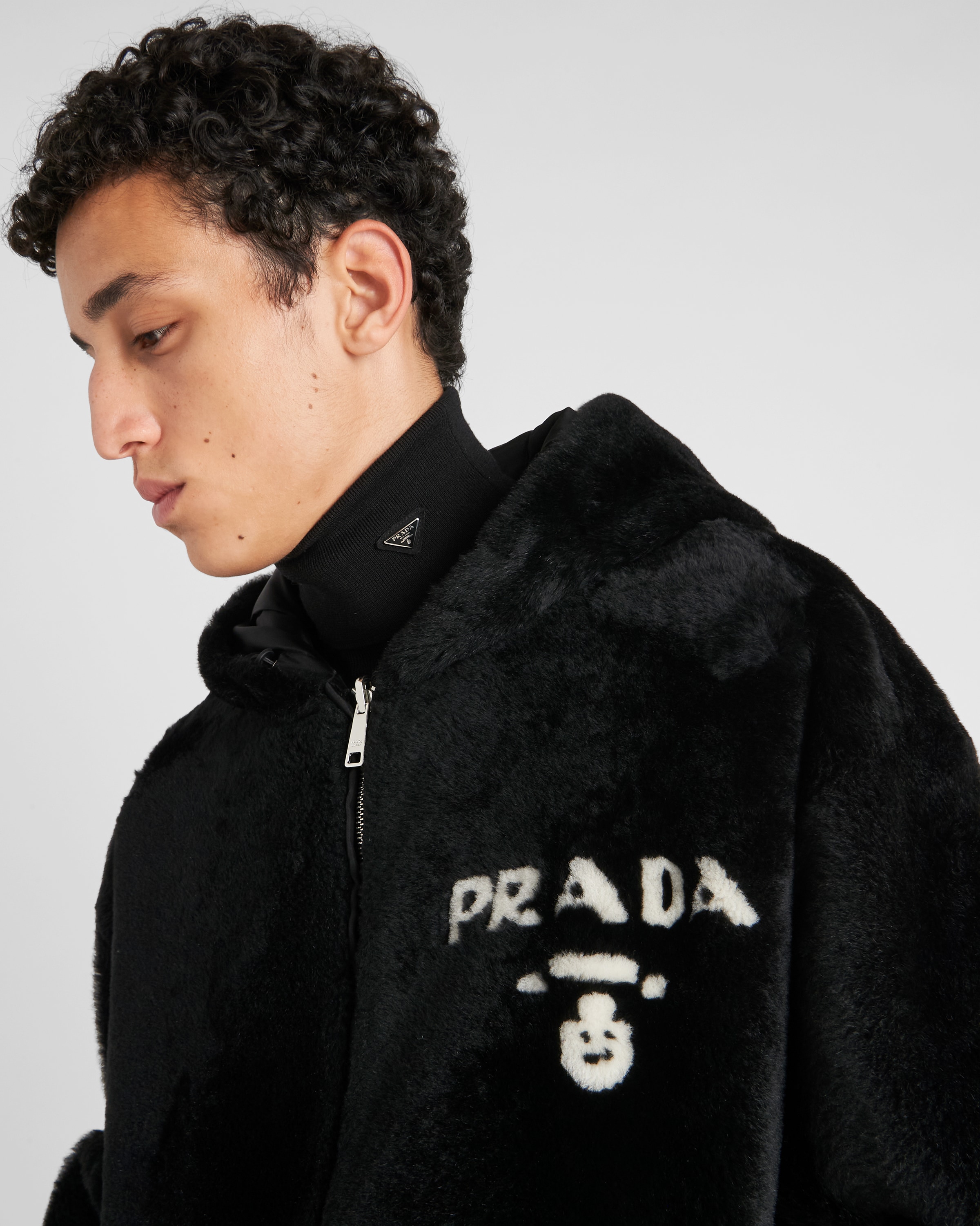 prada 可双面穿羊皮毛外套 4