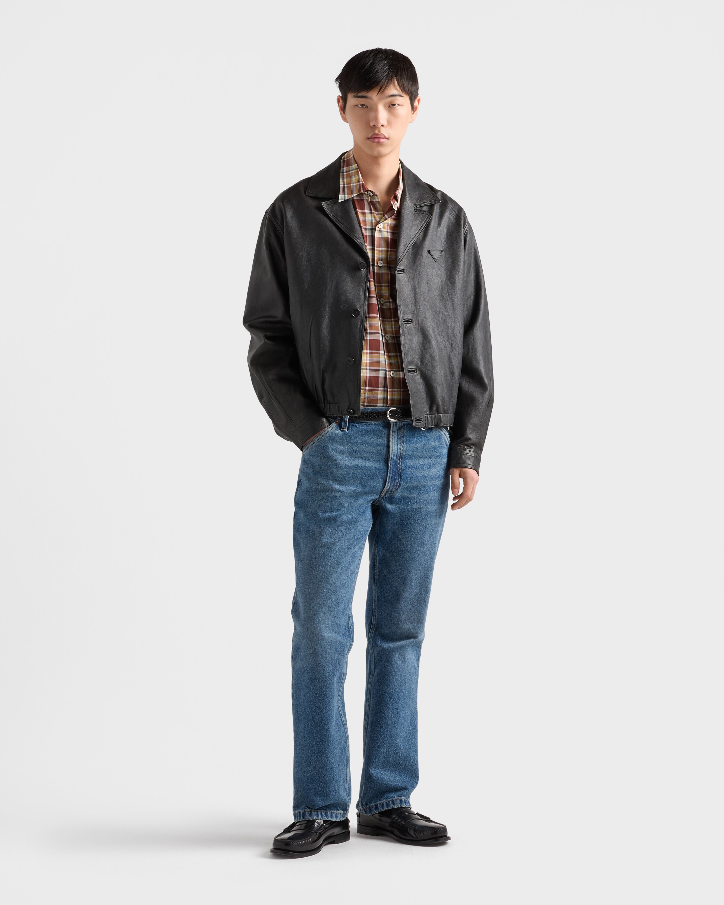 UPW606_18OK_F0002_S_OOO_MDF.jpg