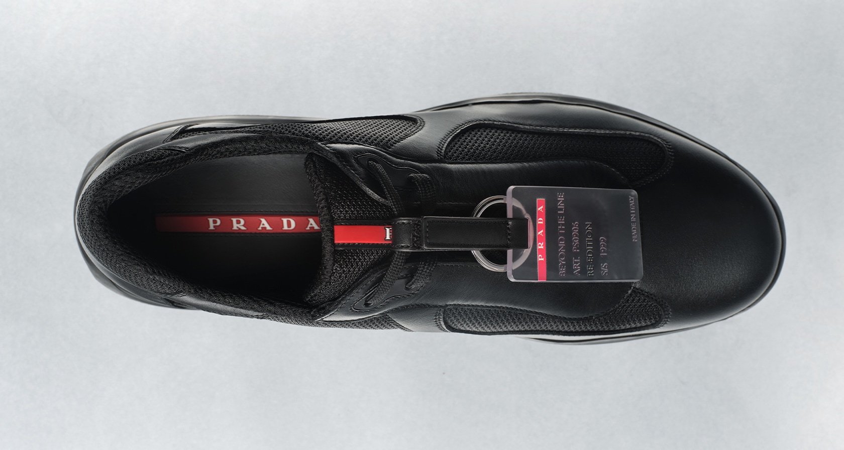 プラダスフィア】ファッション 最新情報 | PRADA