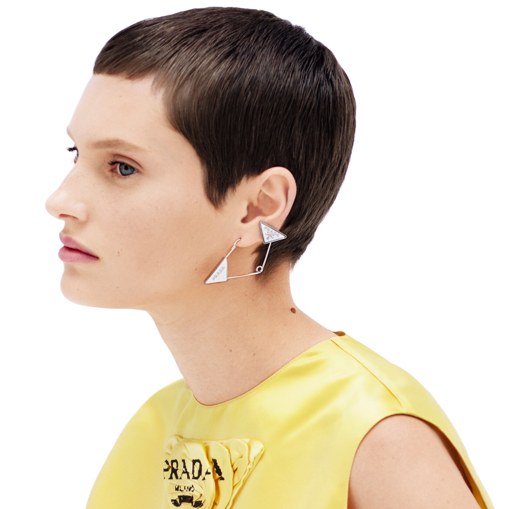 Www.prada.it sito ufficiale clearance