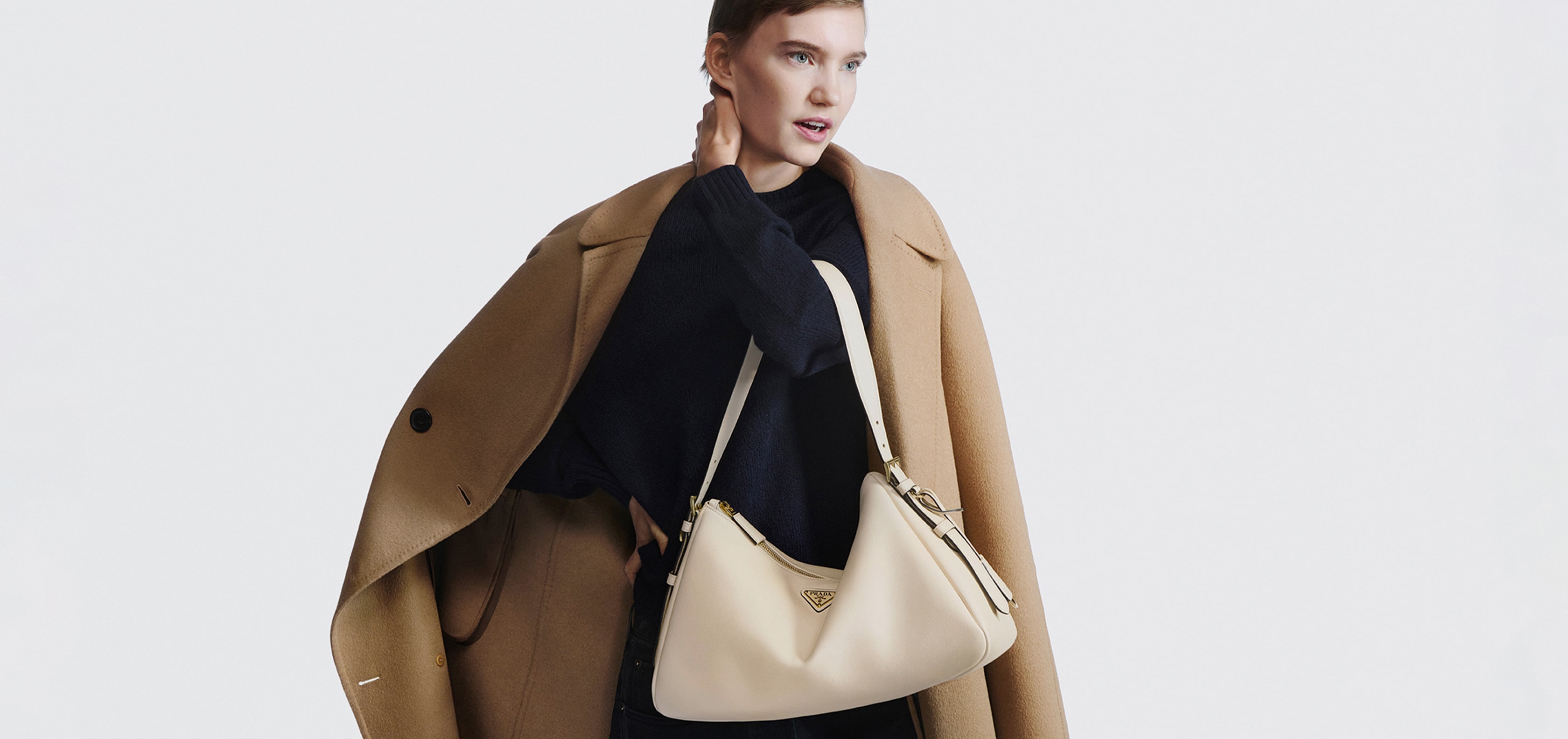 【2、3回着用】レア PRADA プラダ ミュール クリア 透明 サンダル 2、3回着用】レア PRADA プラダ ミュール クリア 透明 サンダル