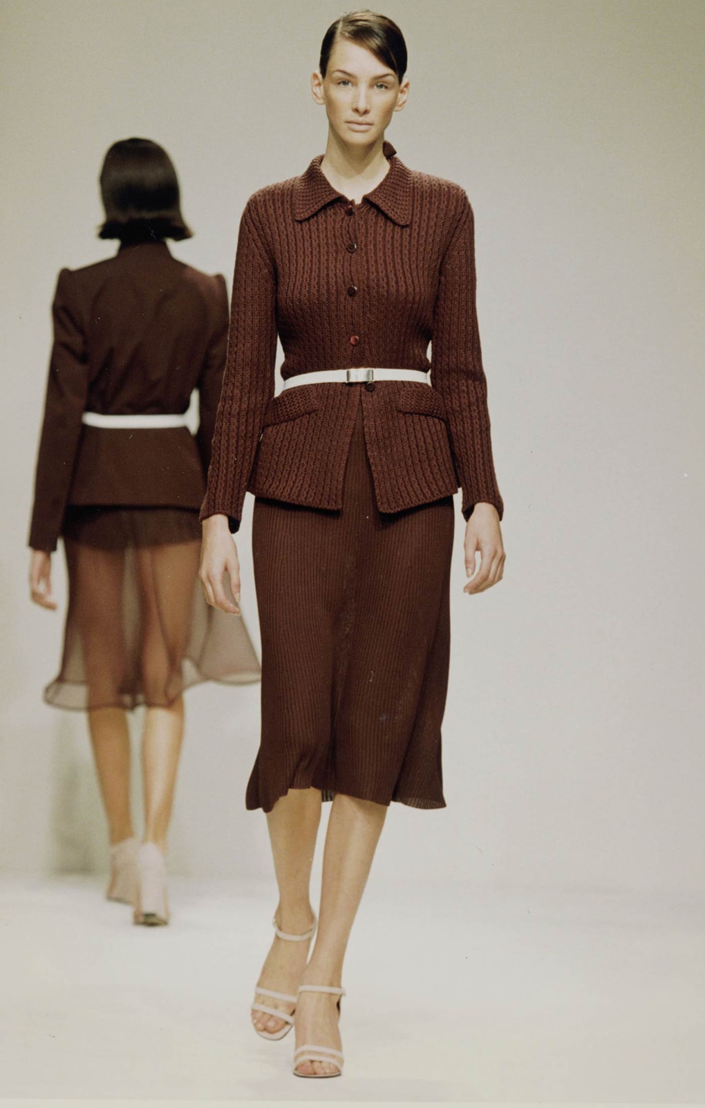 Look 15