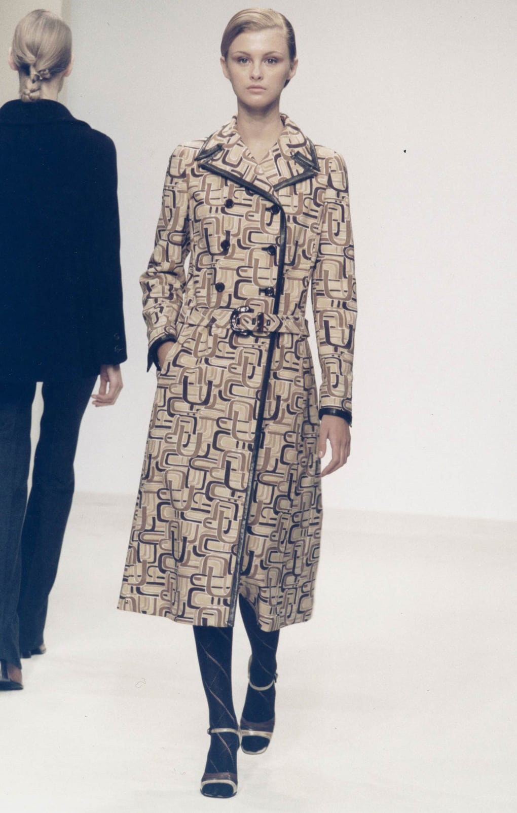 Look 9