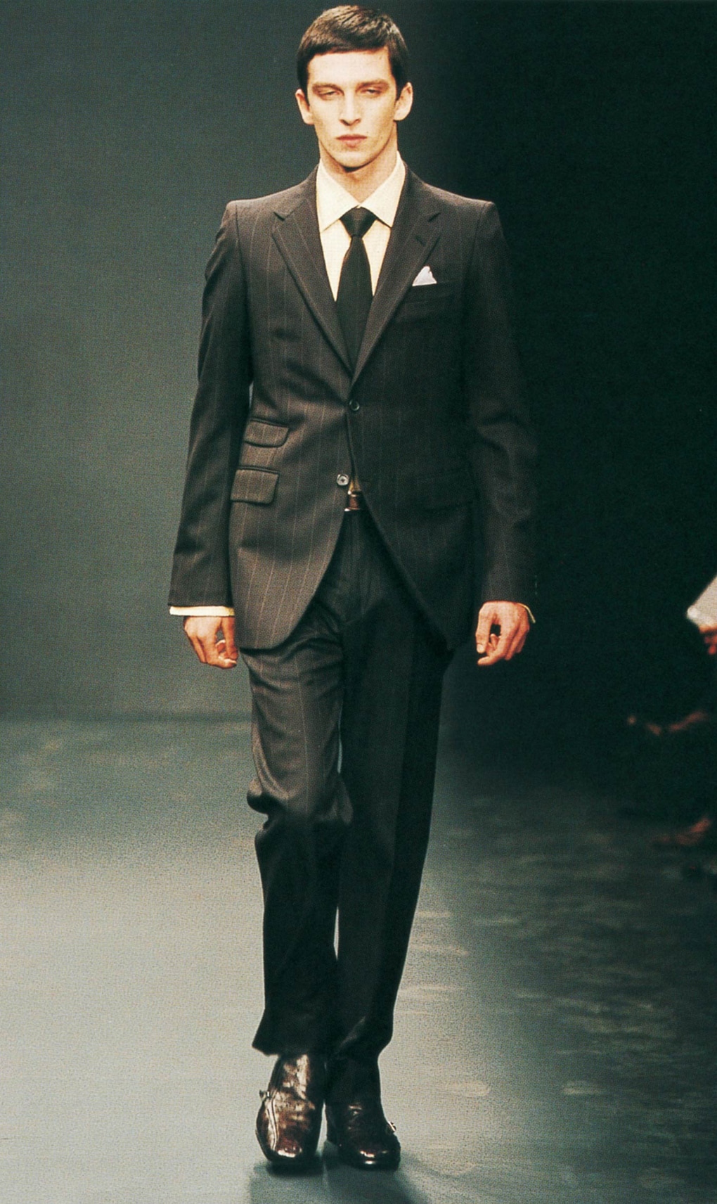 Look 12