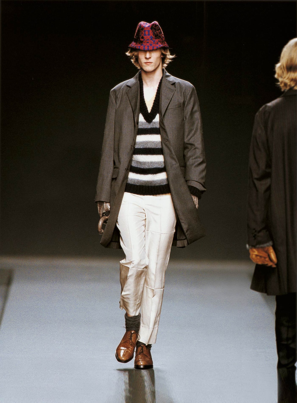Look 10