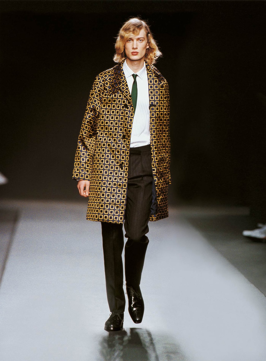 Look 14