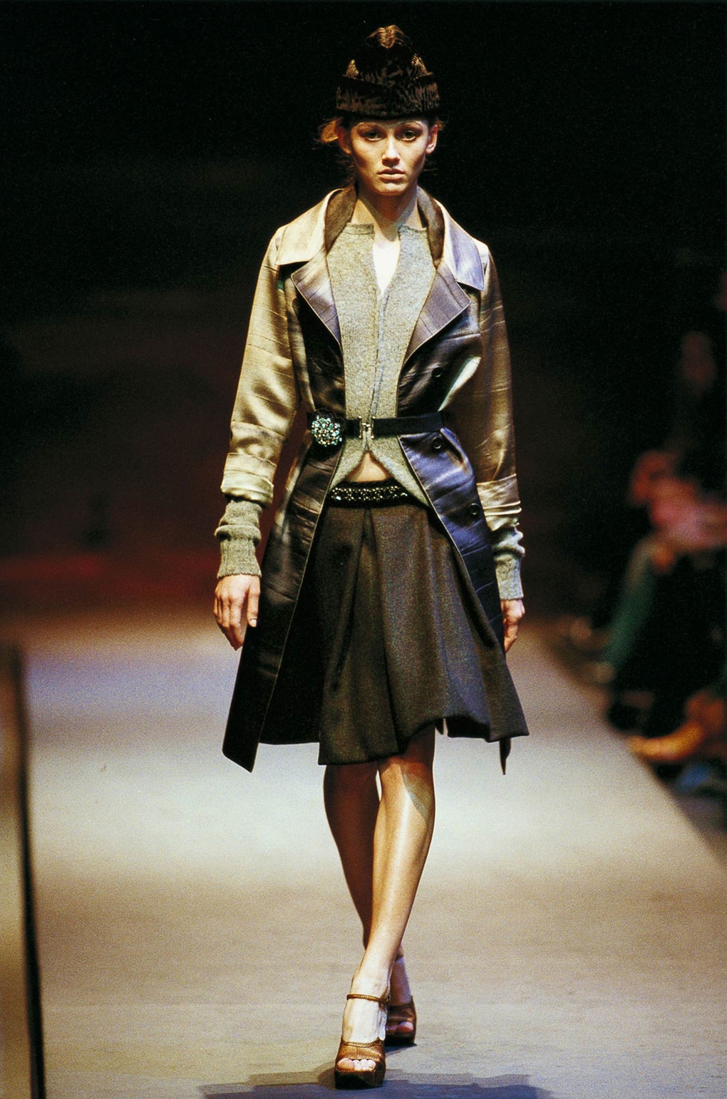 Look 12