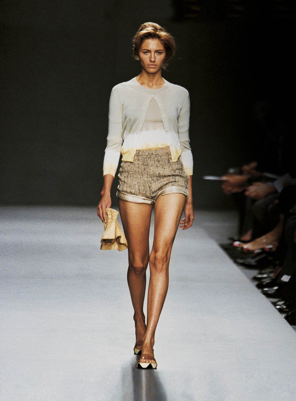Look 13