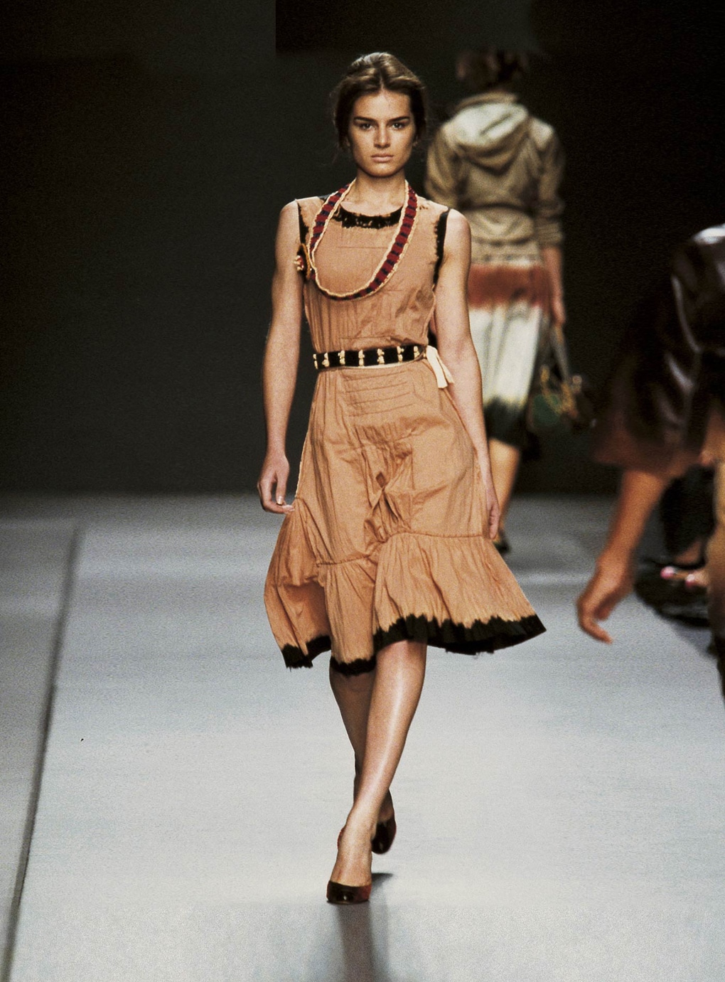 Look 14