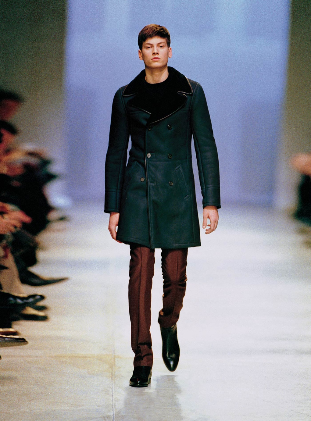 Look 16