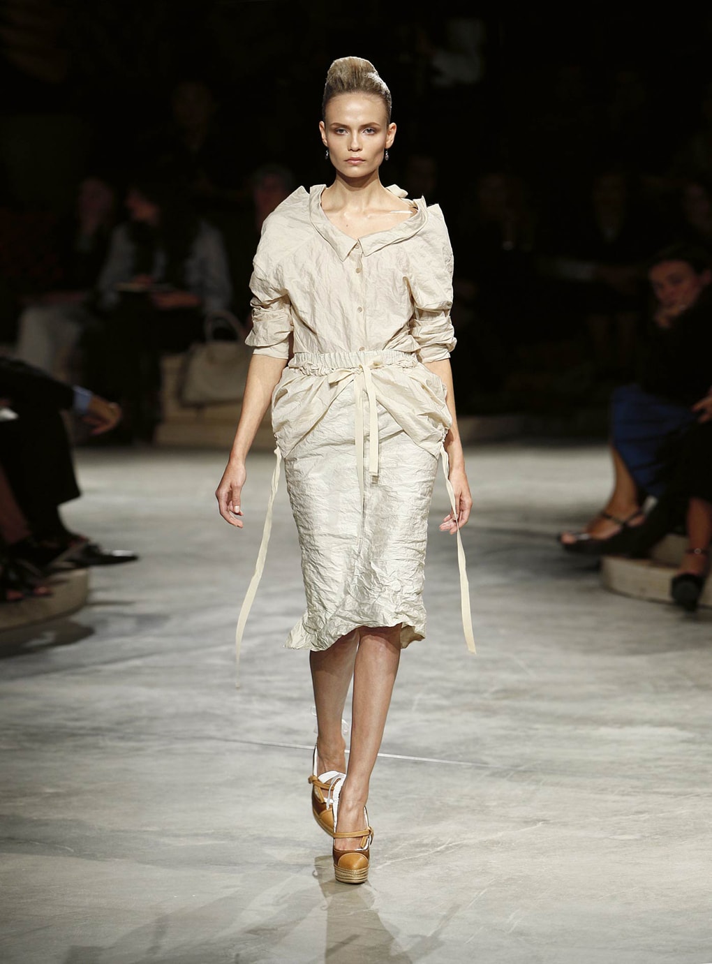 Look 12