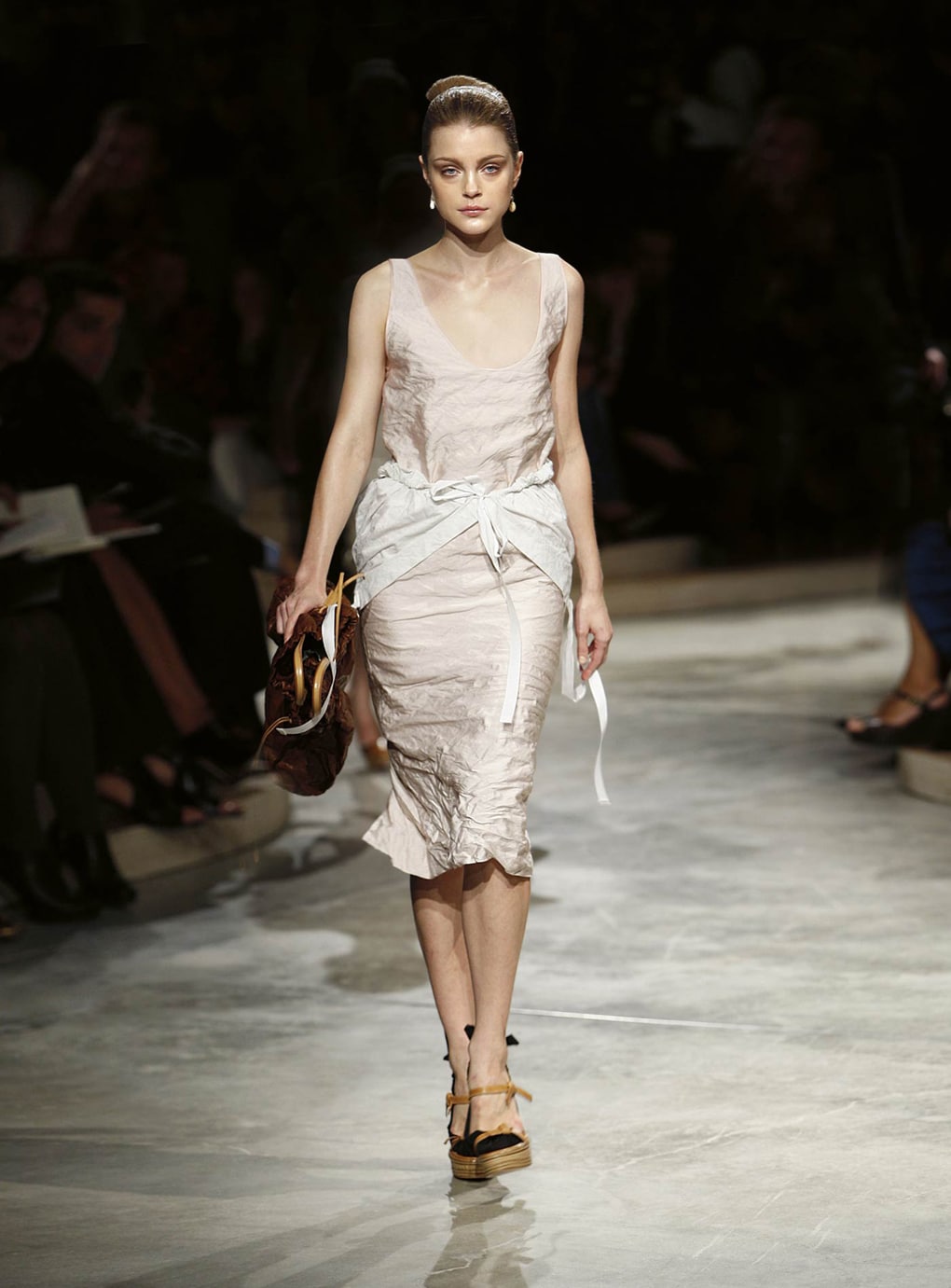 Look 13