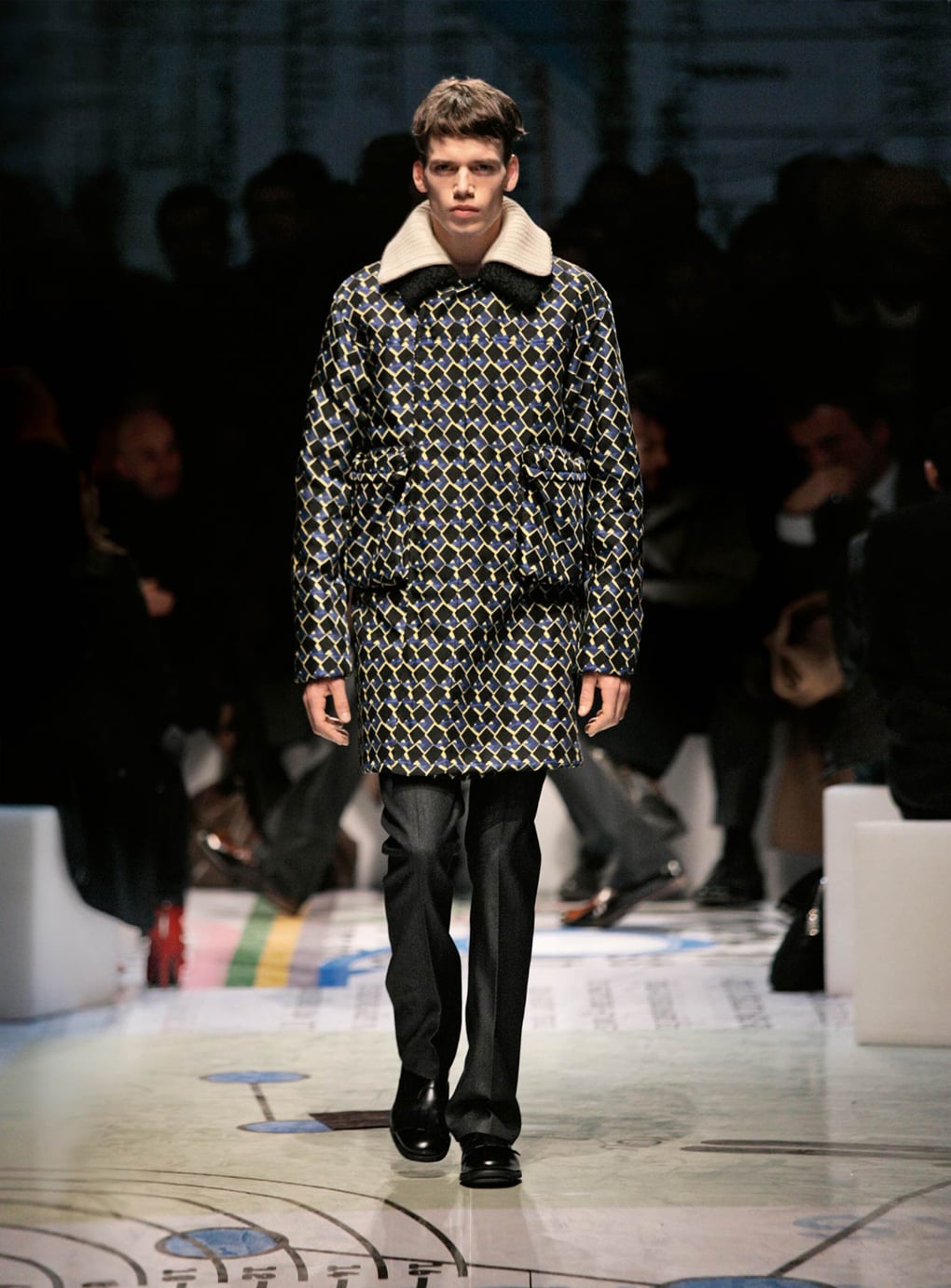 Look 18