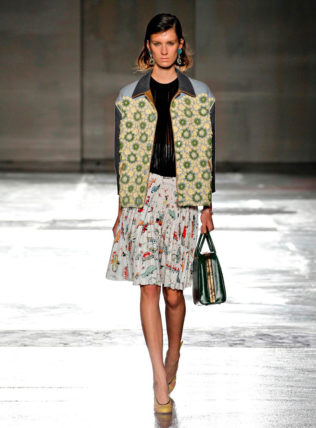 Prada 2012 online