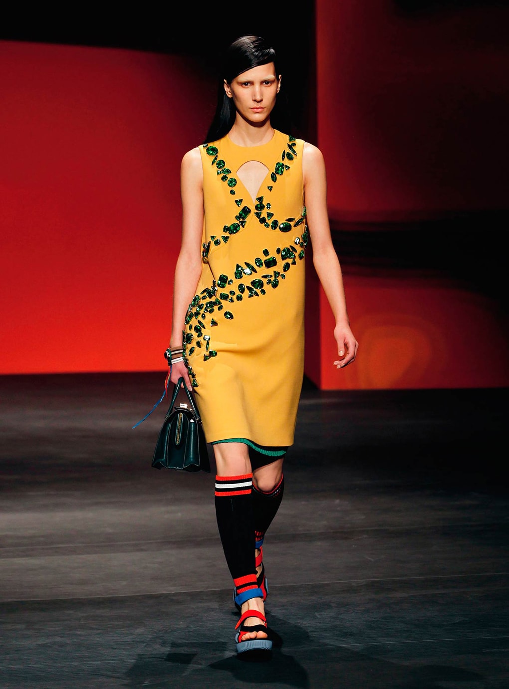 Look 12