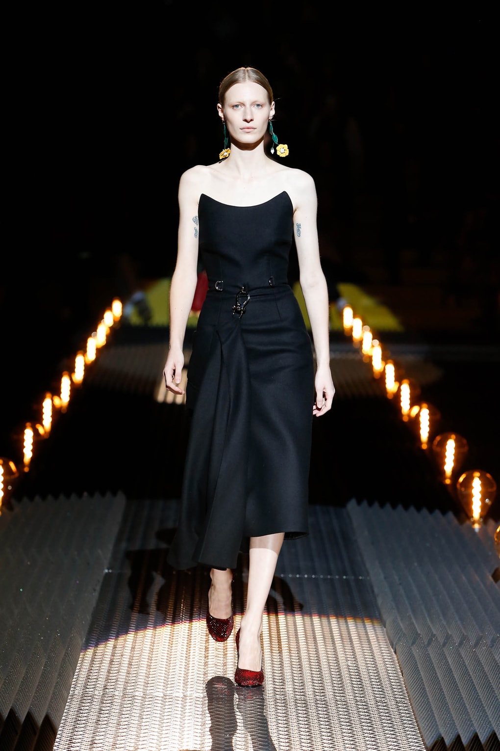 Fall Winter 2019 Womenswear Fashion Show look 4