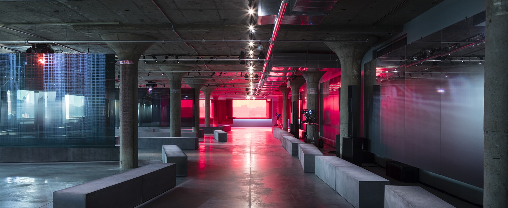 Resort 2019 Womenswear Showspace 