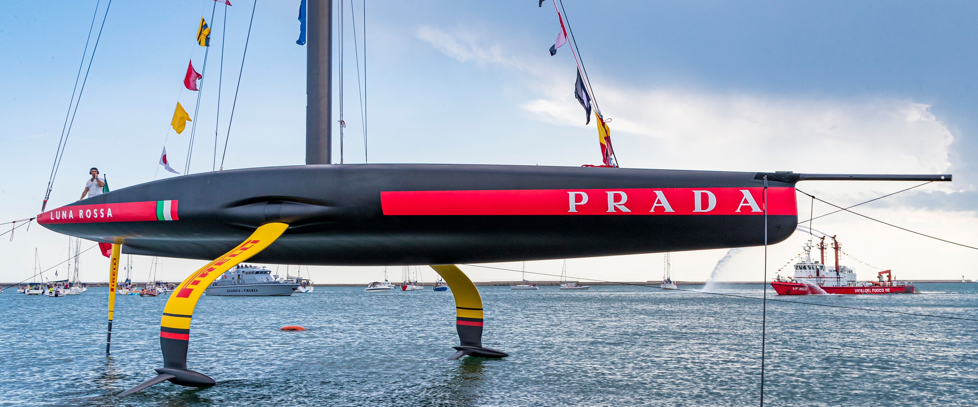 Luna Rossa AC75