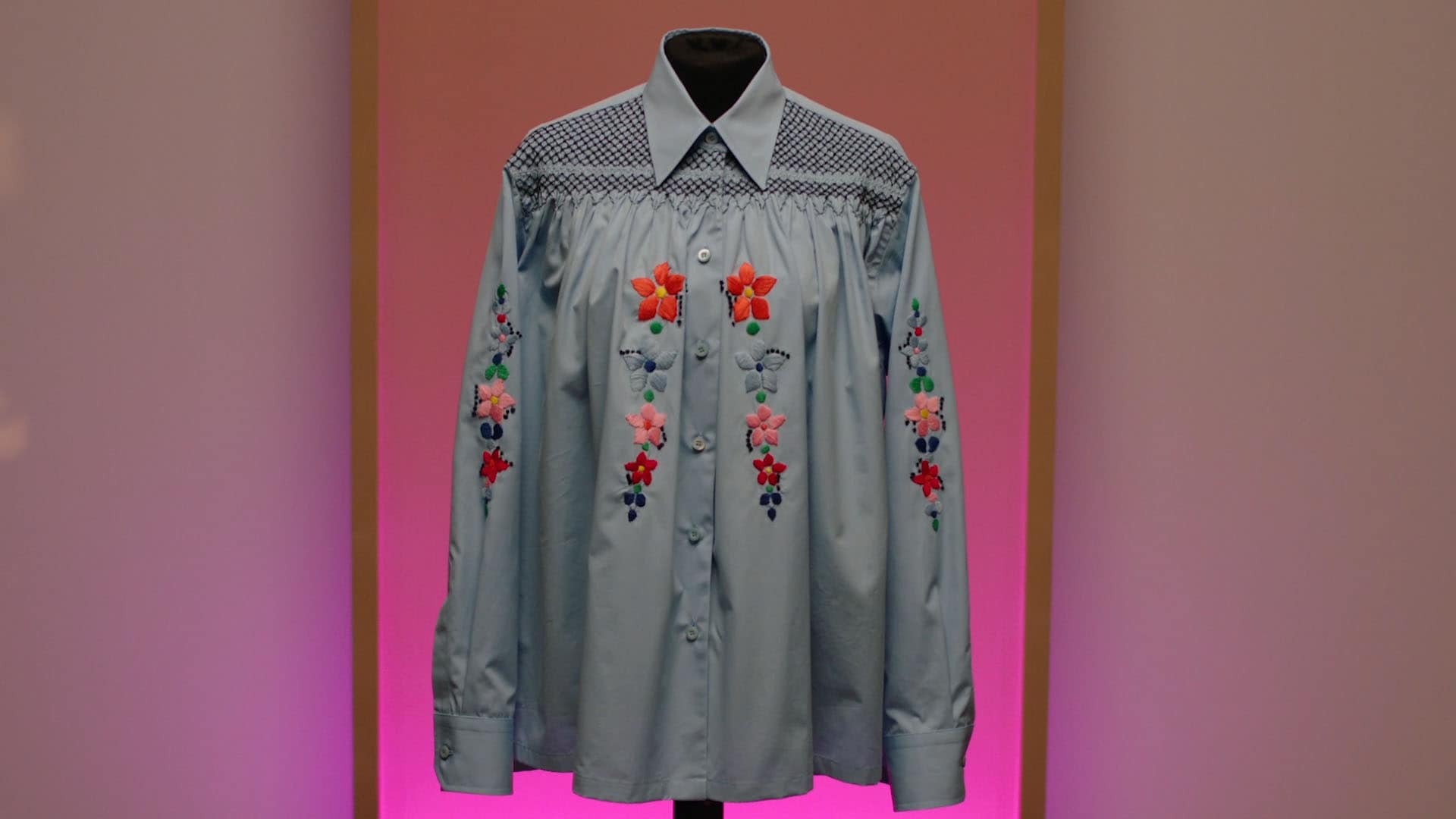 Prada Making Of - Details 003