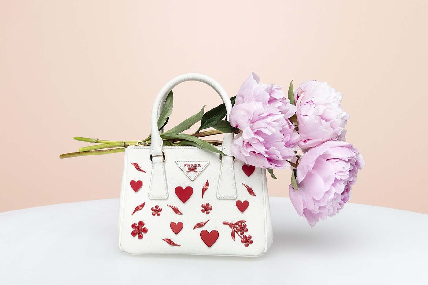 Prada bag heart cheap
