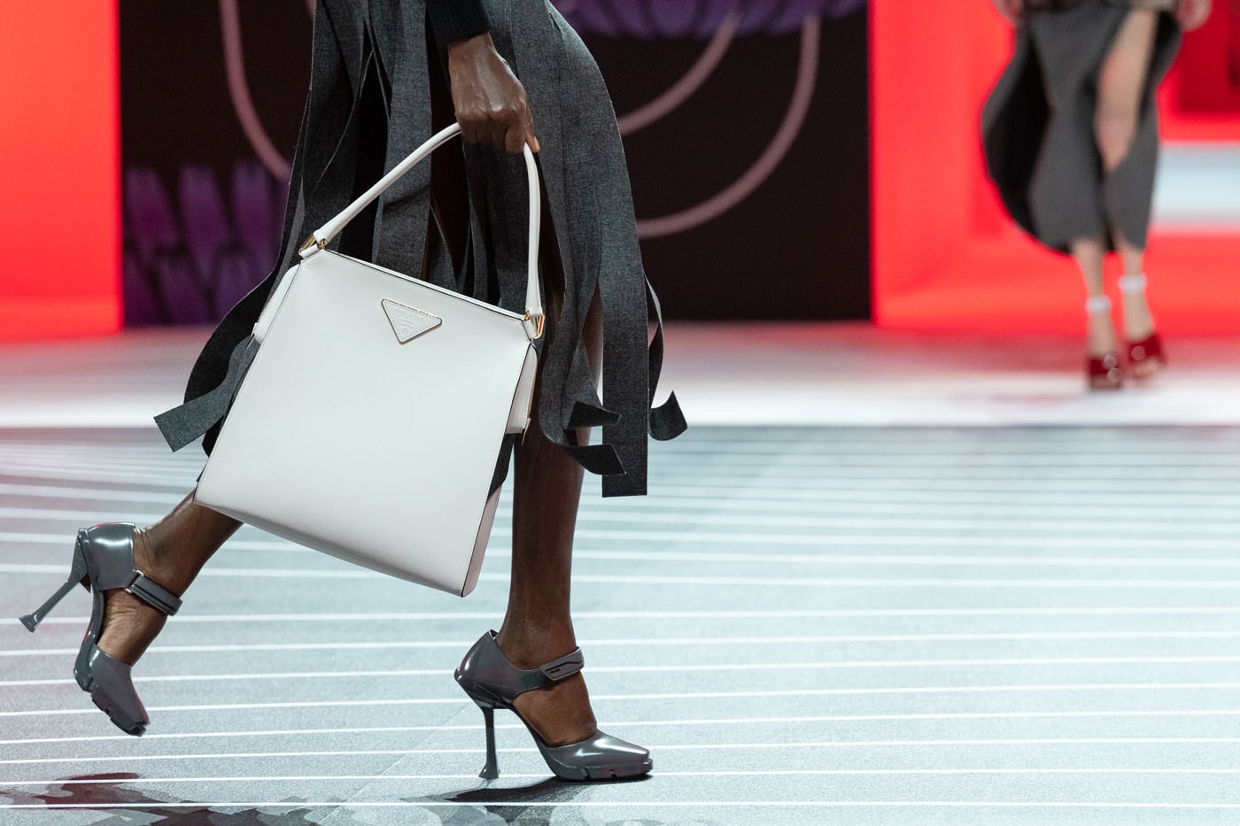 Fall Winter 2020 Womenswear Details 3
