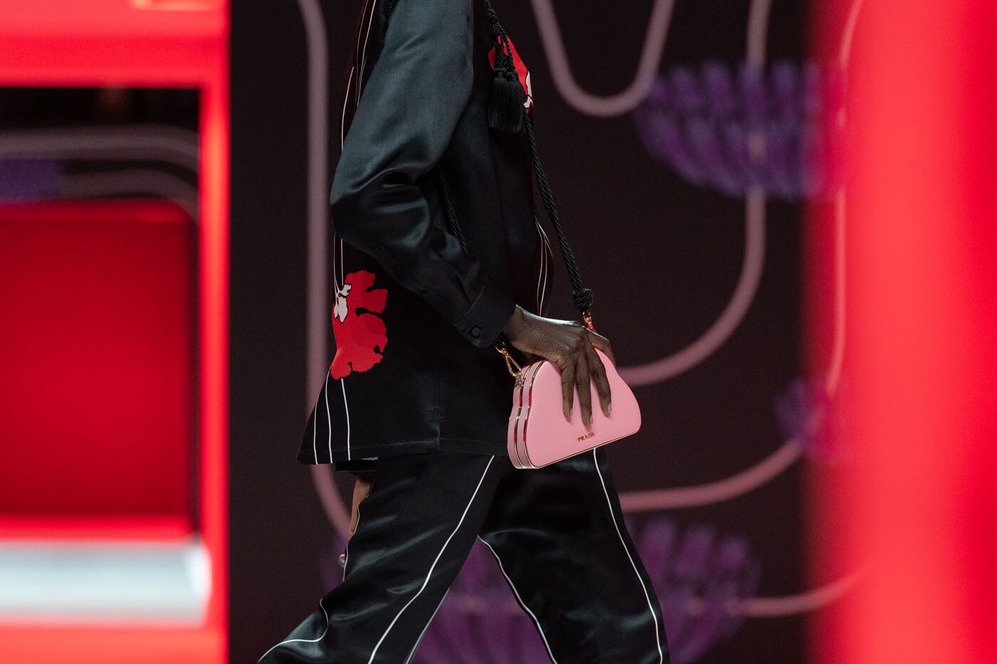 Fall Winter 2020 Womenswear Details 22