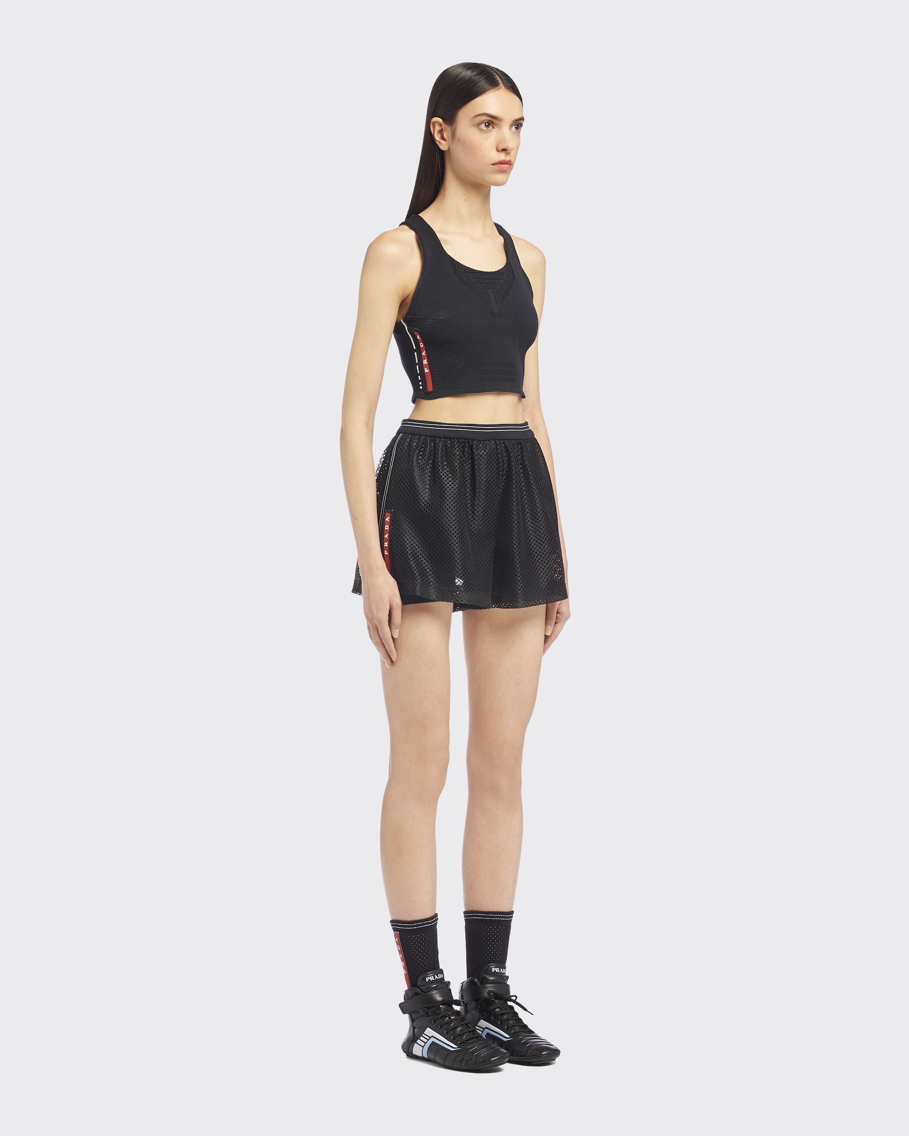 PRADA 26S SHORTS 817