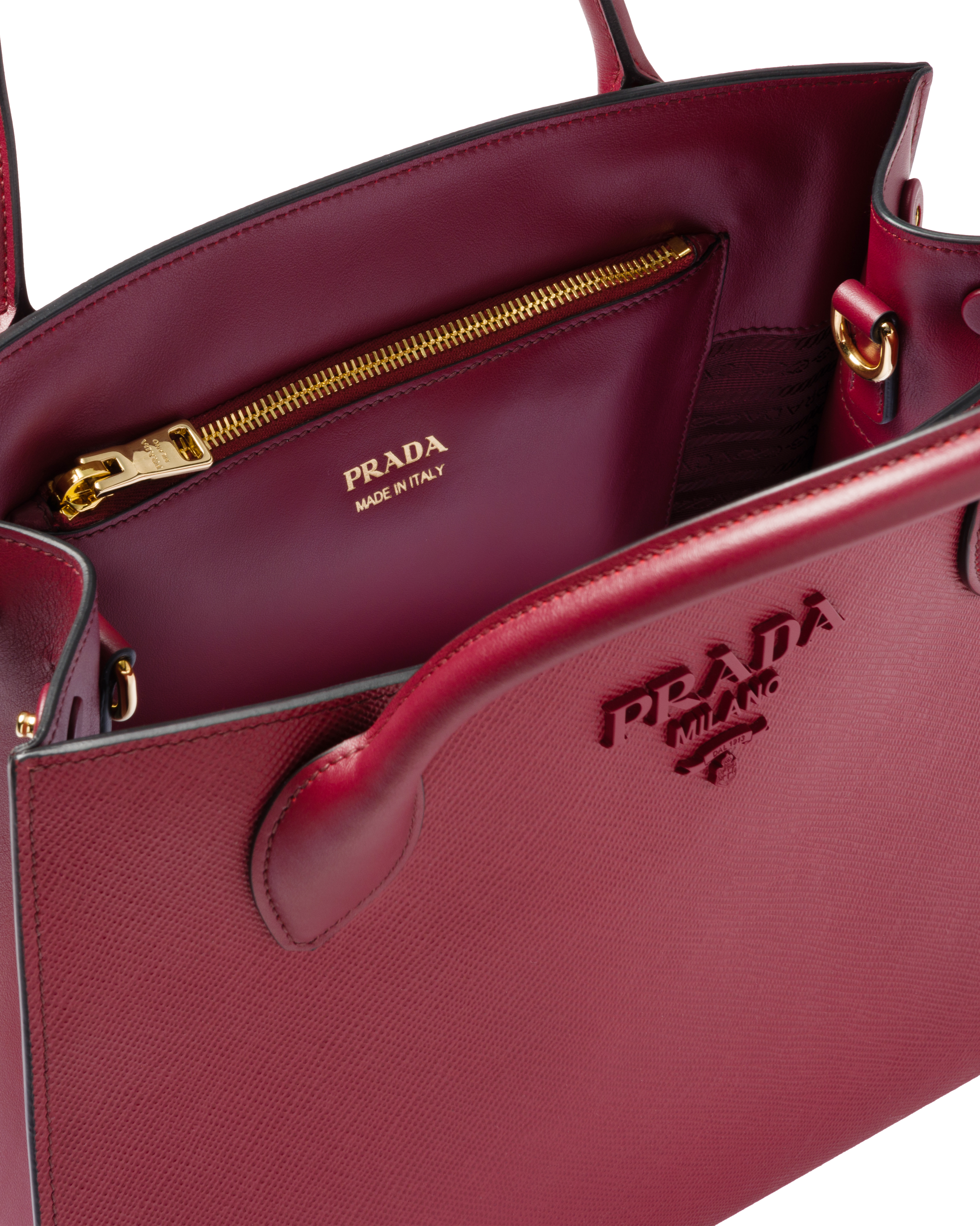 prada cerise