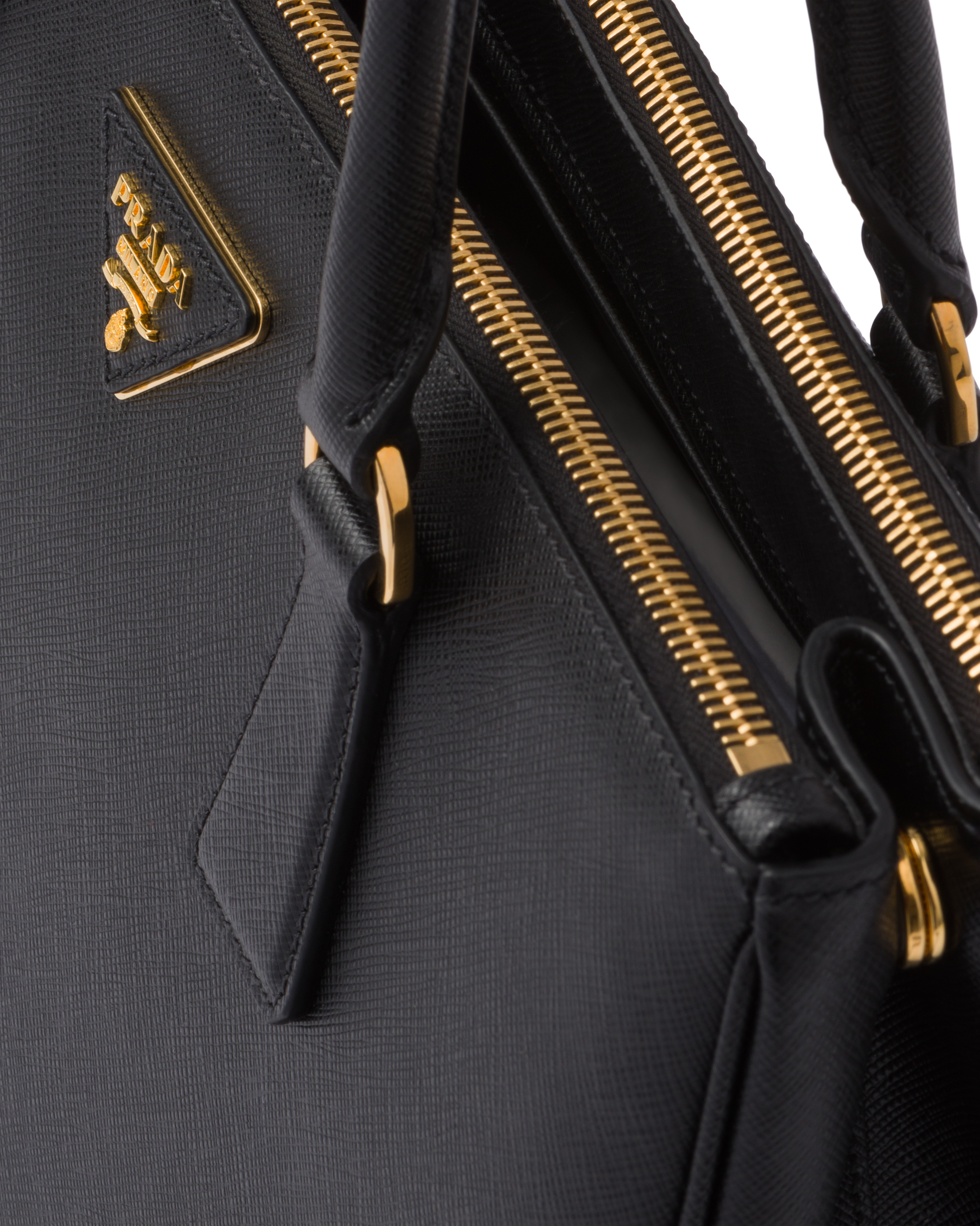 prada galleria saffiano bag