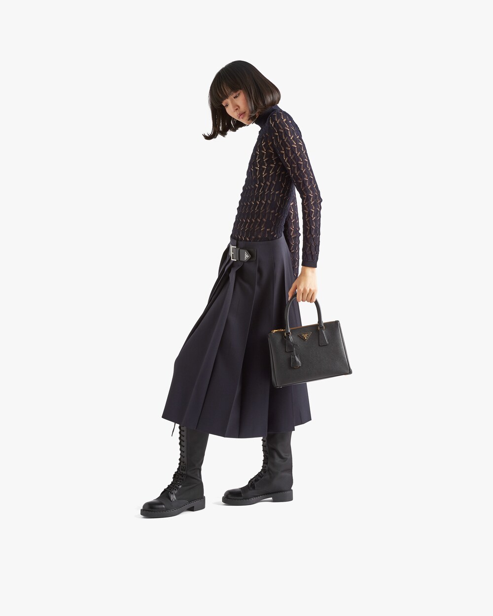 prada tote saffiano